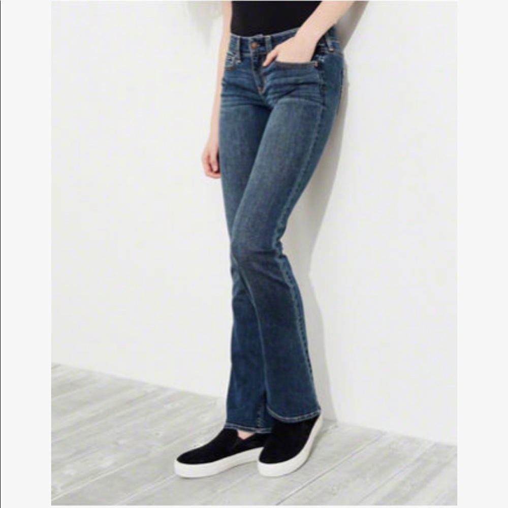 💕NWT Hollister Bootcut Jeans